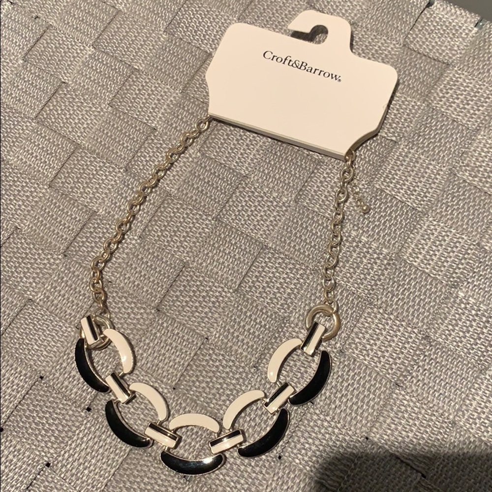 Black & White necklace